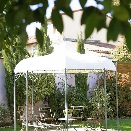 Gites De La Croix Blanche *